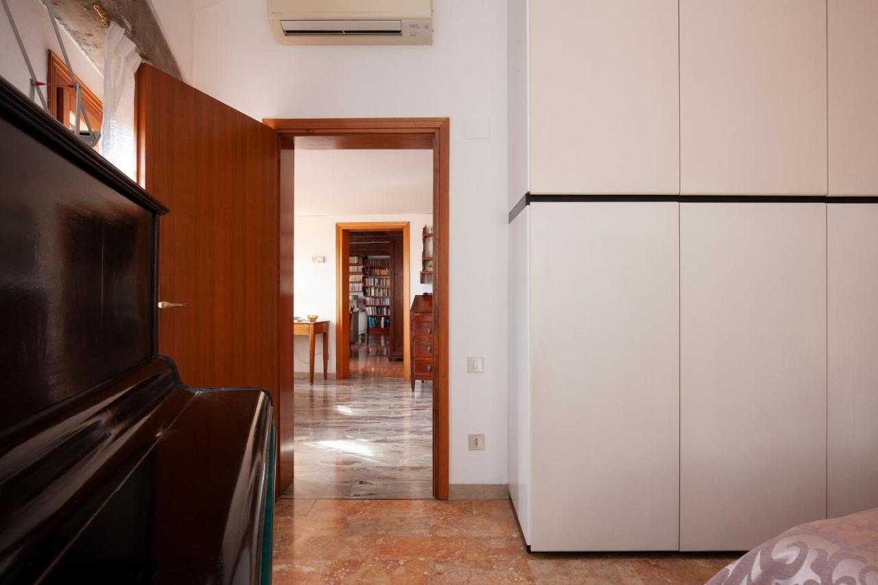 Altana Rialto Apartment Venice Exterior photo